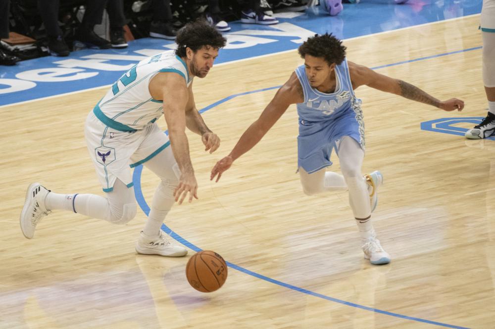 为球员提供 为球员提供