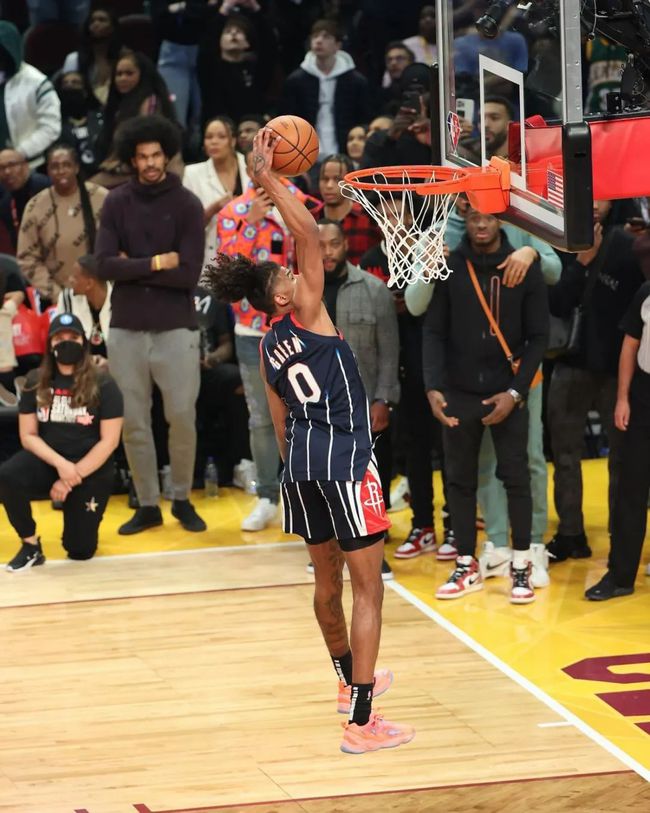 詹姆斯的全 詹姆斯的全