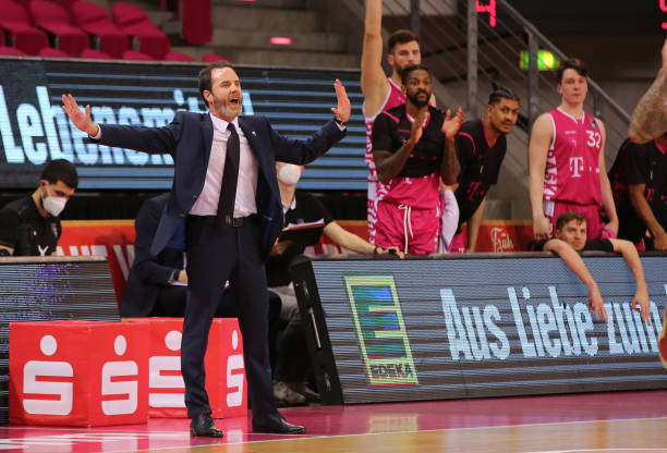 里夫斯的进 里夫斯的进